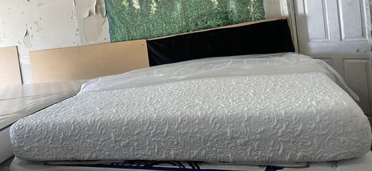King Size Mattress (Colchón King Size)