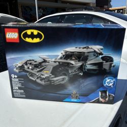 Batman Vs Superman Batmobiler Lego Set NEW!