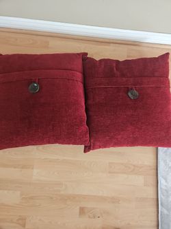 Throw pillows -2