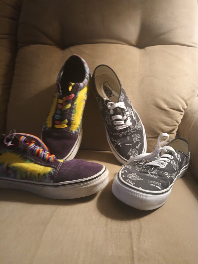 Vans Tennis Shoes