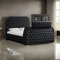 NEW QUEEN AND KING SIZE LUXURY TV LIFT LED FIREPLACE BLUETOOTH SPEAKERS INCLUDING MATTRESS 