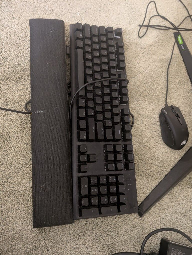 Corsair Gaming Mouse And Keyboard 
