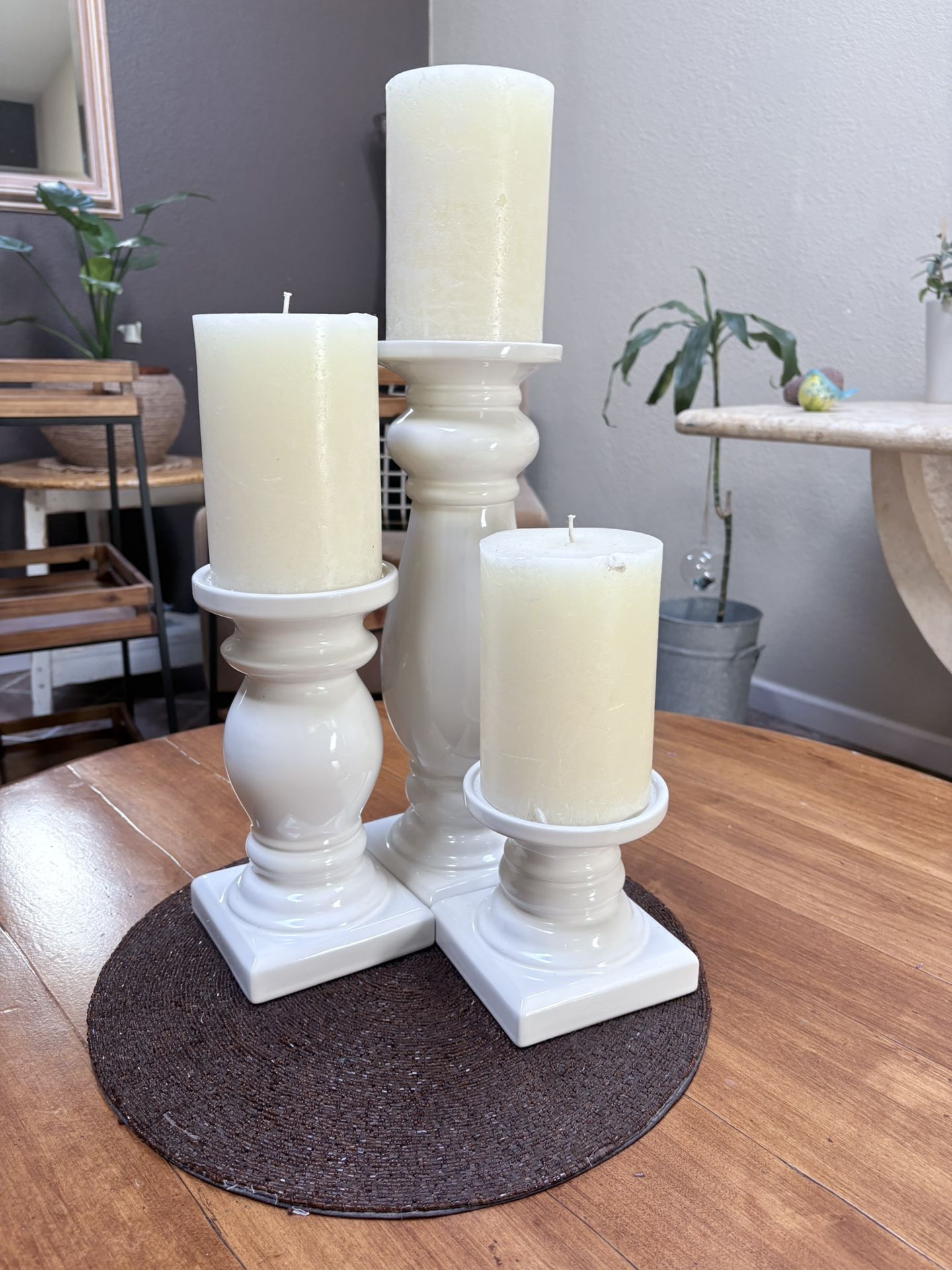 3 Ceramic Candle Holder Including The Candles