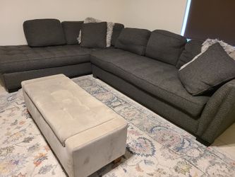 Used sectional Cindy Crawford Has One Repair