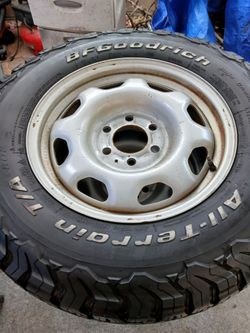 JUEGO DE YANTAS BFGOODRICH SEMI NUEVAS MEDIDA 17