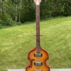 Rare Vintage Canora Violin Bass Guitar Fretless 1960s MIJ Canadian Japanese