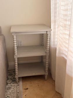 End table