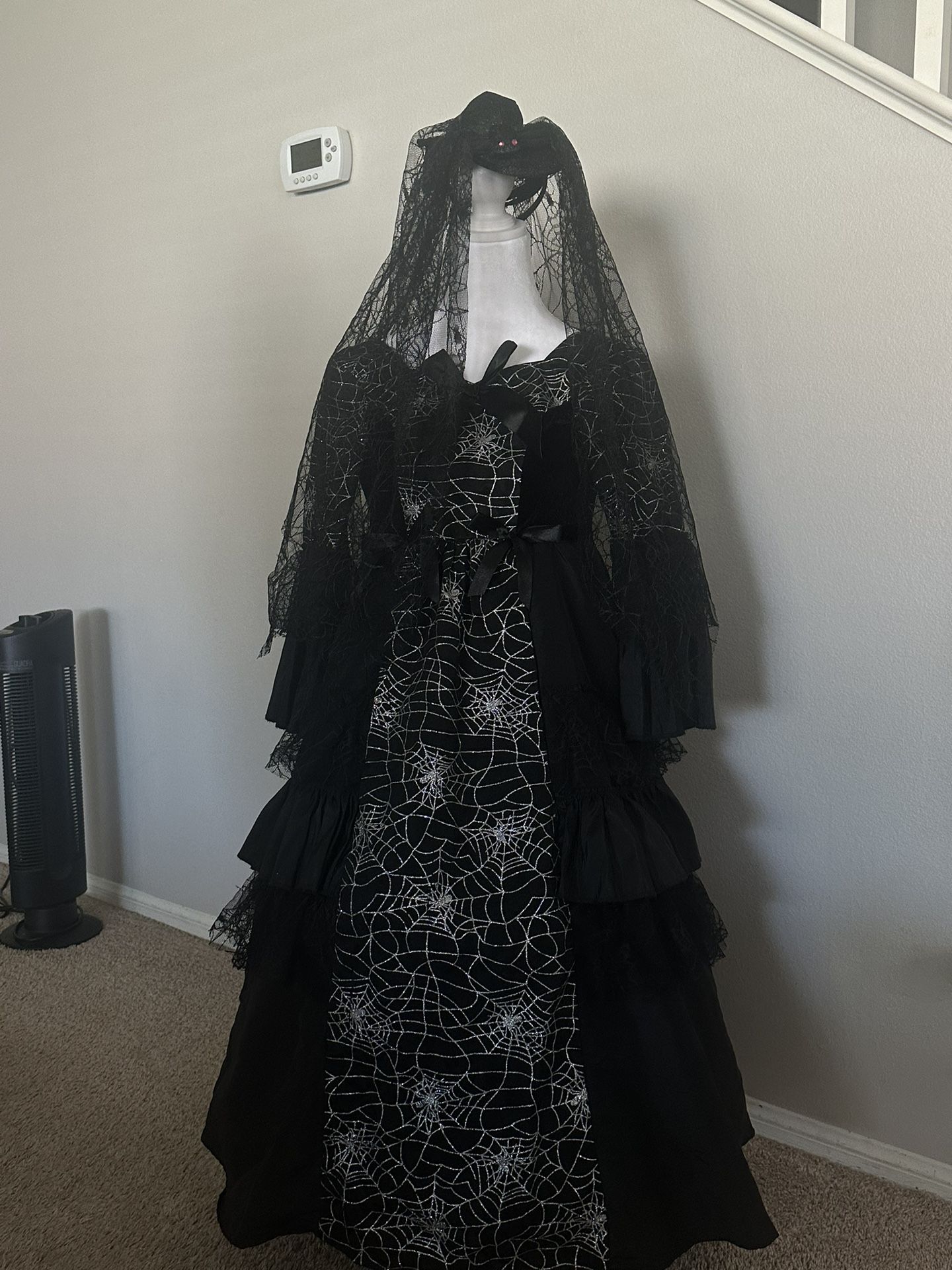 Black bride Dress Costume Size 8-10