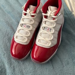 Jordan 11 Cherry