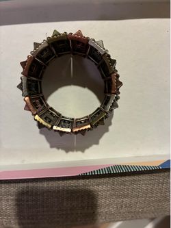 Bracelet