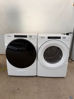 WhirlpoolWasher And dryer