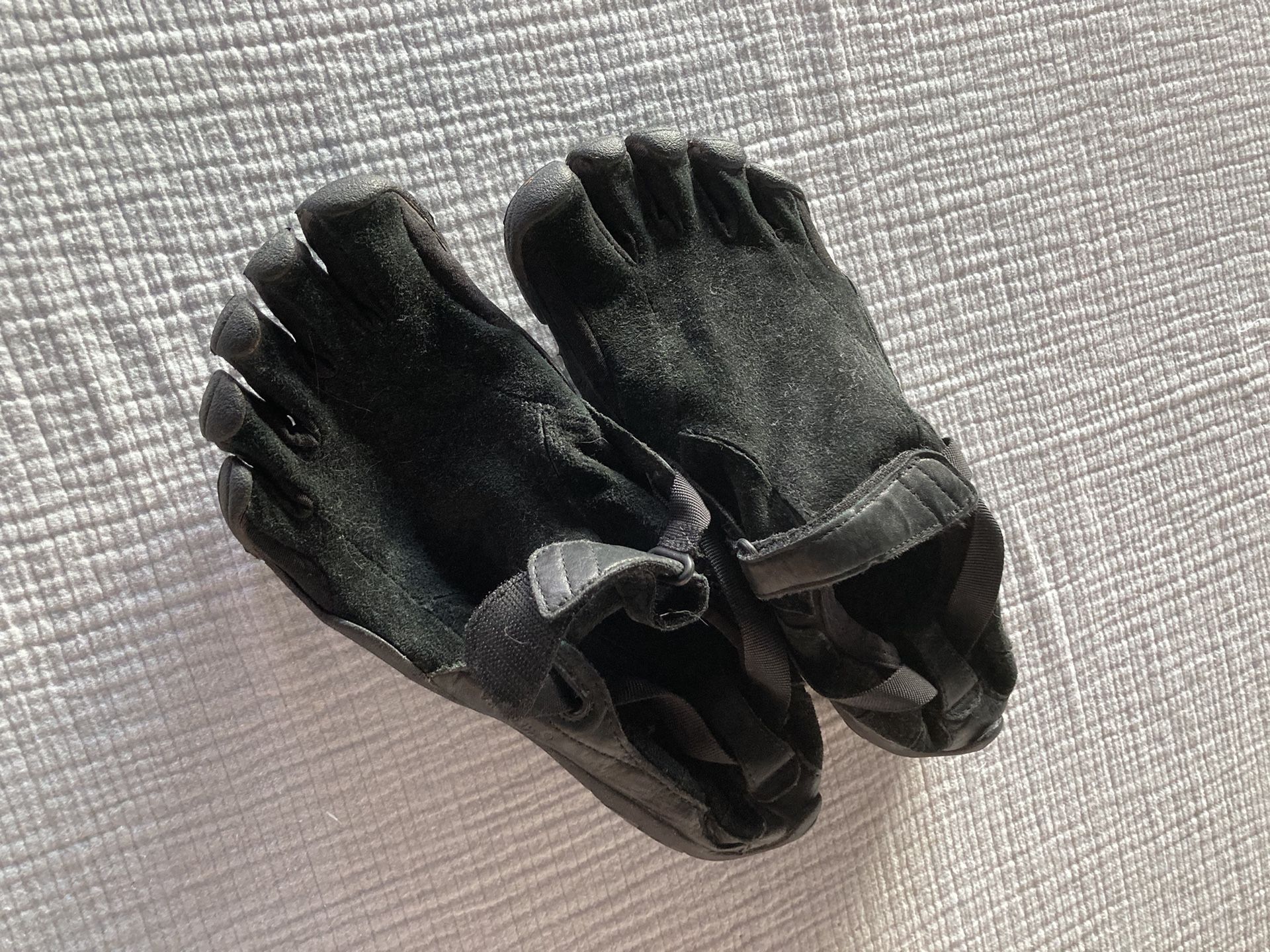 Vibrams Barefoot Shoes Leather Black 