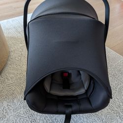 Nuna Pipa Aire Rx car seat