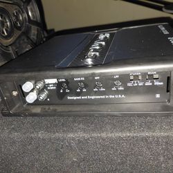 10in kiker pro comp and 2 6x9 kiker procomp speakers  with 800 watt crunch amp