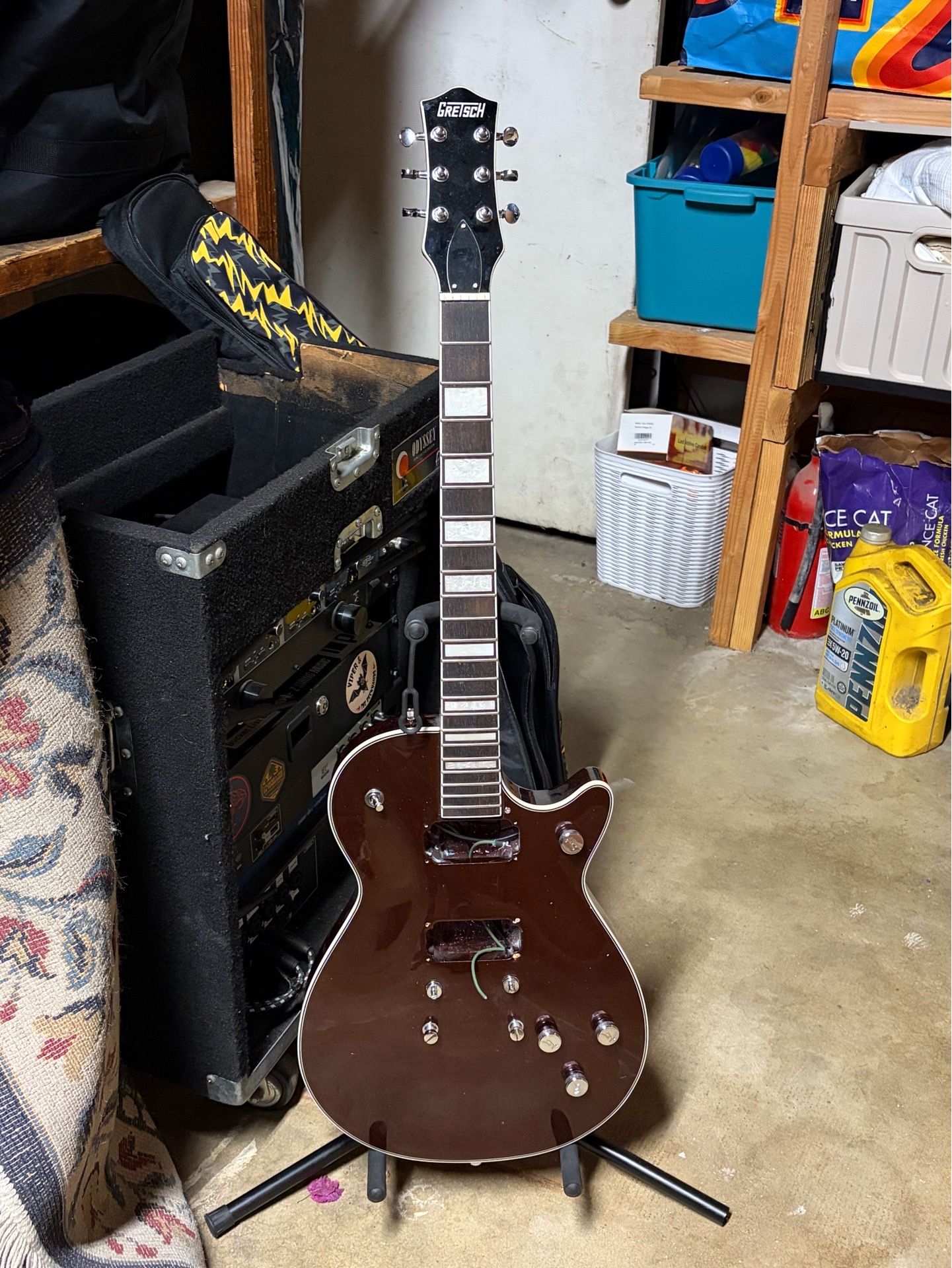 Gretsch G5220 - No Pickups
