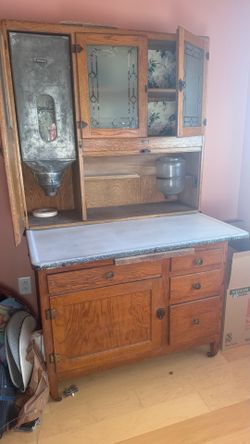 Oak Hoosier cabinet
