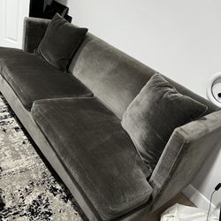Z Gallery Couch