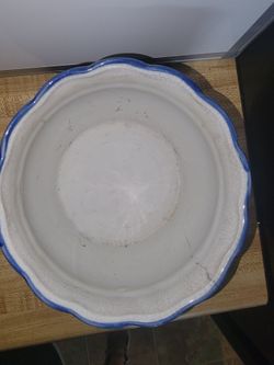 ☆☆☆Russ Blue & White Floral Ceramic Bowl, Round Scalloped Rim, Glossy Finish