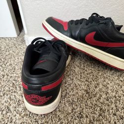 Air Jordan One low