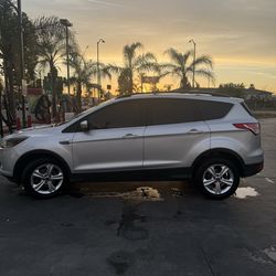 Ford Escape 2013