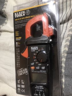 Digital Clamp Meter