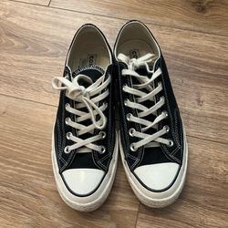 Converse Low Top Chuck 70’s Women’s 7.5