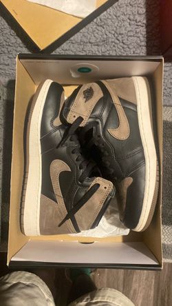 Jordan 1 brown and black 7y