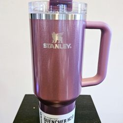 Stanley Mauve Quencher 40oz NEW! $75