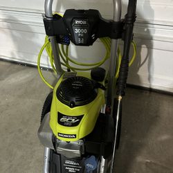  PRESSURE WASHER 3000PSI WHIT HONDA MOTOR. 