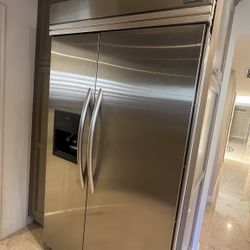 Kitchen Aid Refrigerator 
