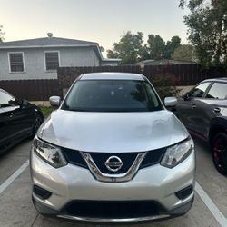 2016 Nissan Rogue sport Utility 4D