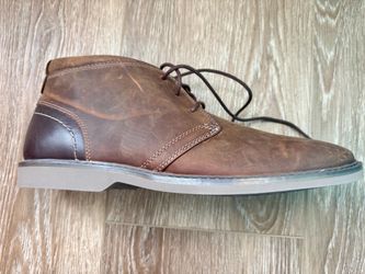 Clarks men size 13 Radcliff Mid Beewax