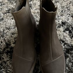 Toms Women Ankle Boots Size 7.5