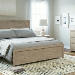 Senniberg Light Brown-White Panel Bedroom Set

