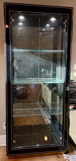Lighted Glass Display Cabinet / Curio – 84” Tall