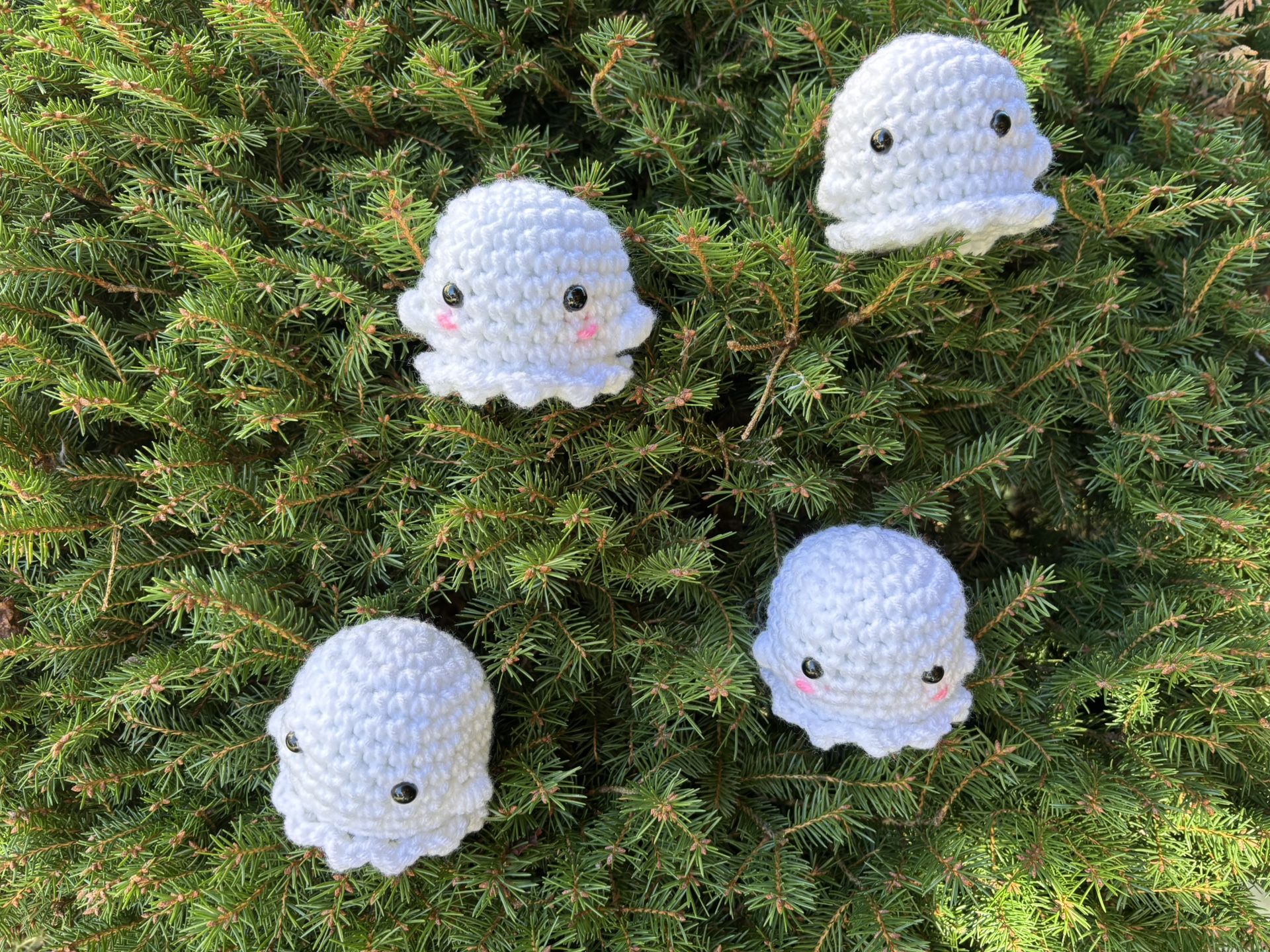 4 Available- Little Crochet Cutie Ghosts π»