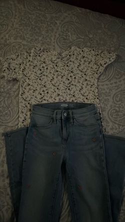 Girls jeans and shirt size 14 slim