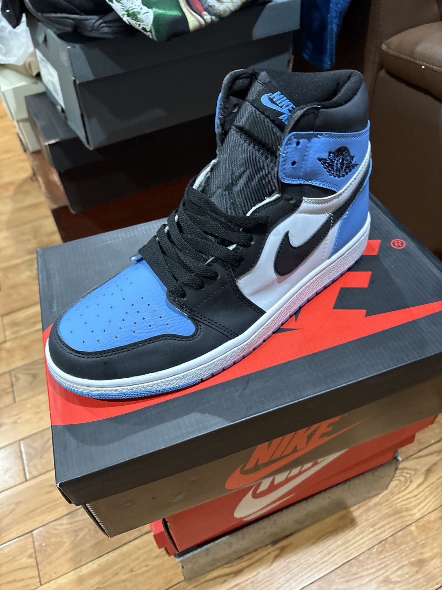 🎁🎁 Jordan Retro 1 High “UNC Toe”Men’s SZ 10 🎅🎅
