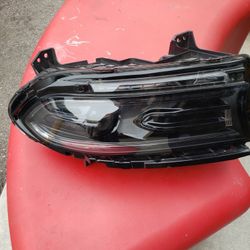 2015 to 2020  Headlight dodge Charger 