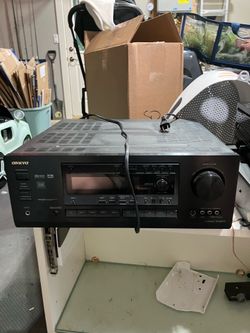 Onkyo stereo amplifier