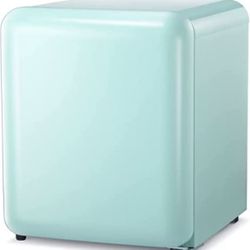 Compact Refrigerator Mini Fridge