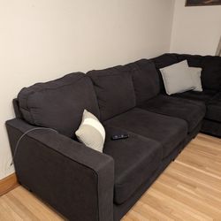 Black L-Shaped Sectional Couch