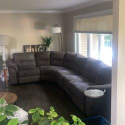 Sectional Couch W Recliners *Need Gone*
