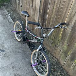 GT Vertigo Freestyle Bike