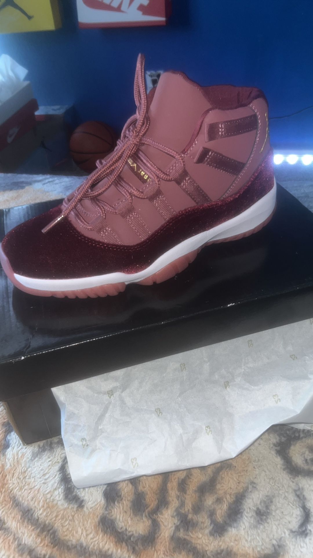 Women AIR JORDAN 11 RETRO