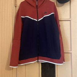 Nike Sportswear Tech Fleece Full Zip Up