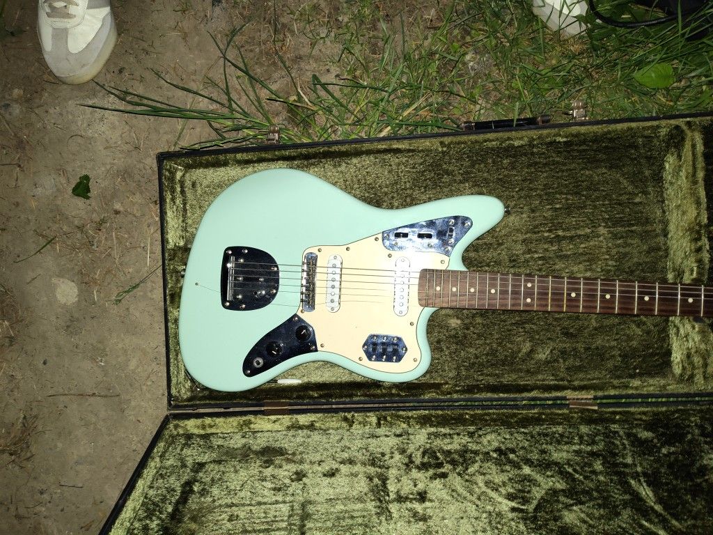 Jaguar Guitar