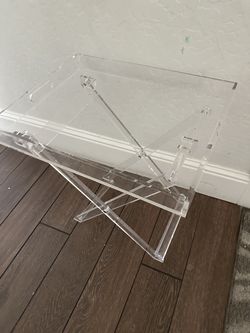 Acrylic Foldable Table