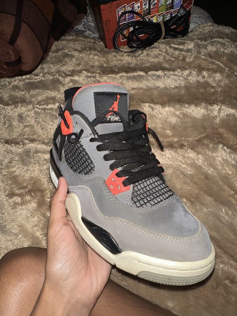 Jordan 4 Retro Infrared (GS)