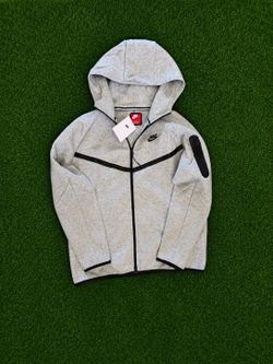 Nike Tech Sweater